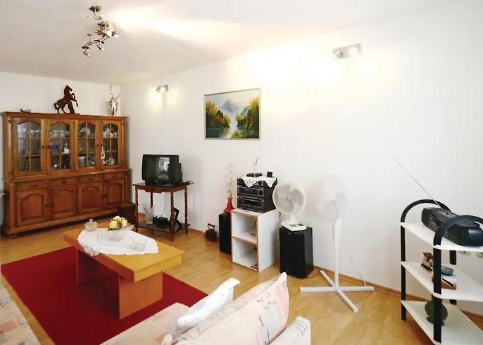 Holiday home Marceljani Kolcic Breg *