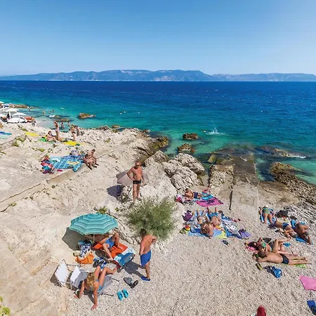 Superbe Maison D'une à Marceljani Hébergement de vacances
