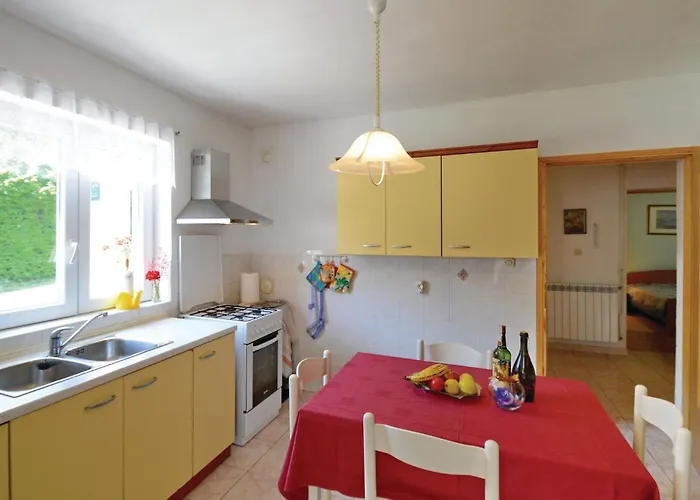 Holiday home Marceljani Kolcic Breg Vinez